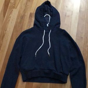 Cropped hoodie